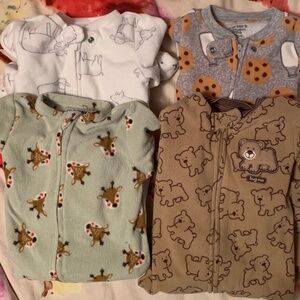Carter’s baby fleece onesies 6-9 months